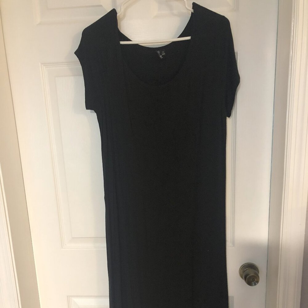 Women's Long Black Dress